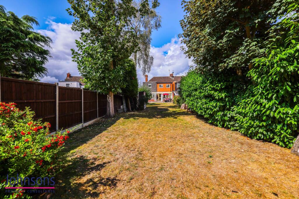 Steppes Piece, Bidford-On-Avon, B50 photo 4
