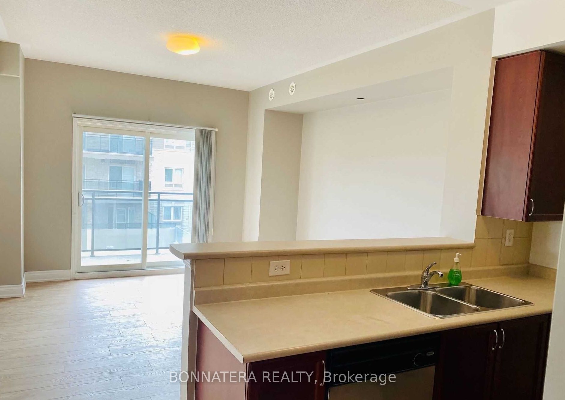 Additional image 3 of 212-5150 Winston Churchill Boulevard, Mississauga, ON, L5M 0P1