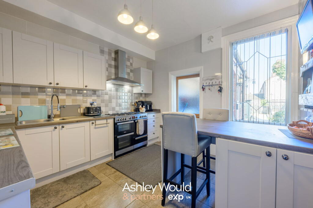 Beeches Road, Rowley Regis, B65 0AT photo 5