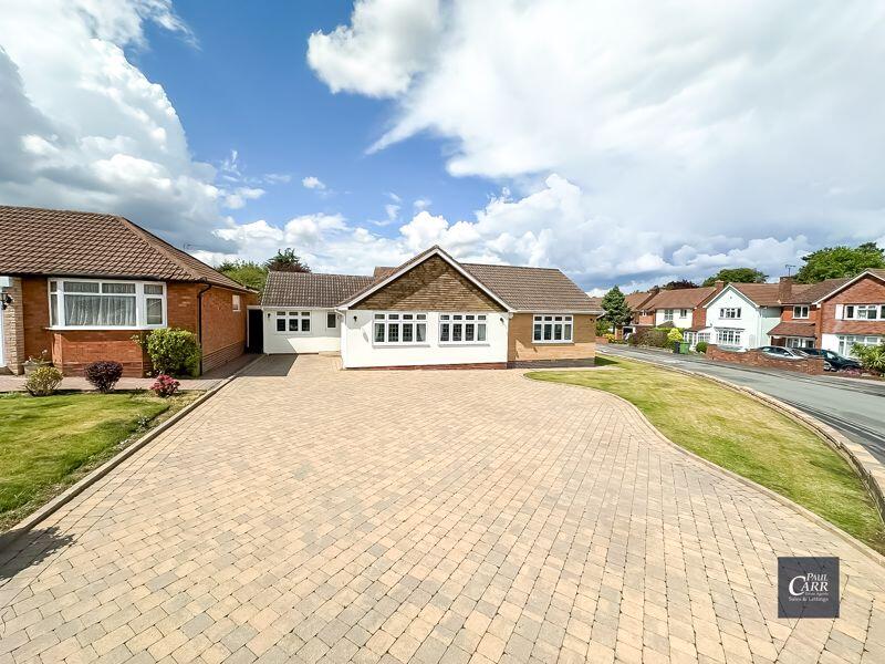 Hawthorn Road, Streetly, Sutton Coldfield, B74 3HY