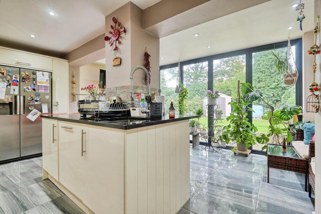 Additional image 8 of Ashdene Close, Sutton Coldfield