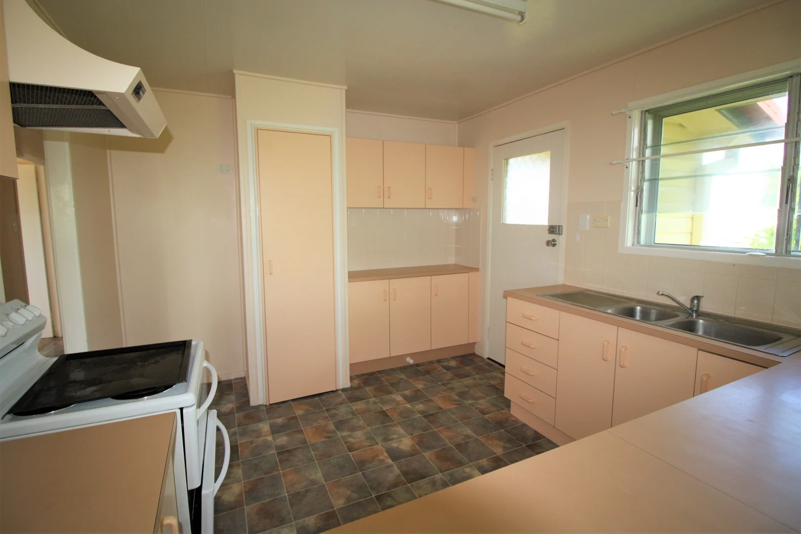 Additional image 2 of 1 Philwest Court, Queenton QLD 4820