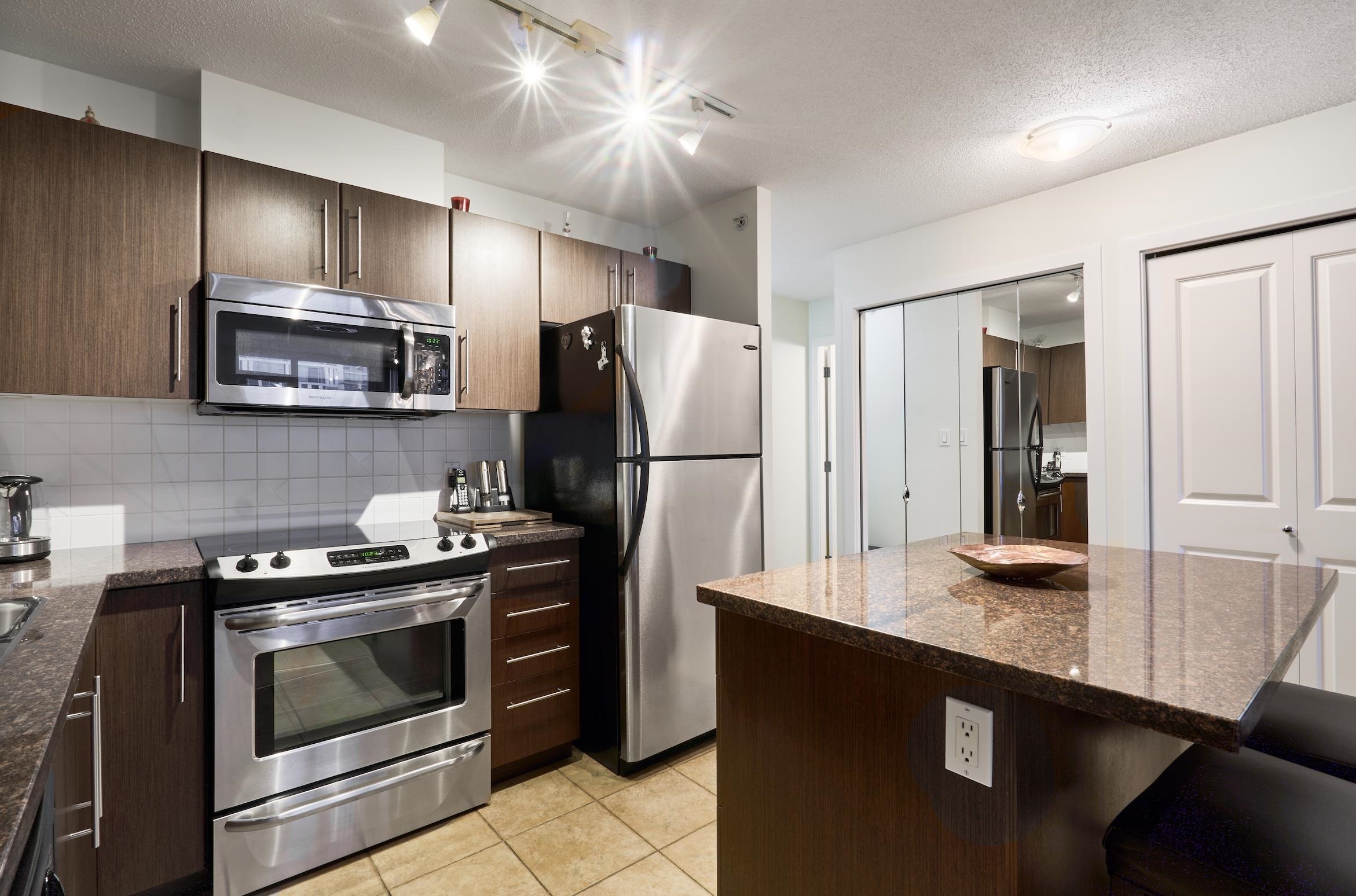 Additional image 3 of 401-2138 Madison Avenue, Burnaby, BC, V5C 6T6
