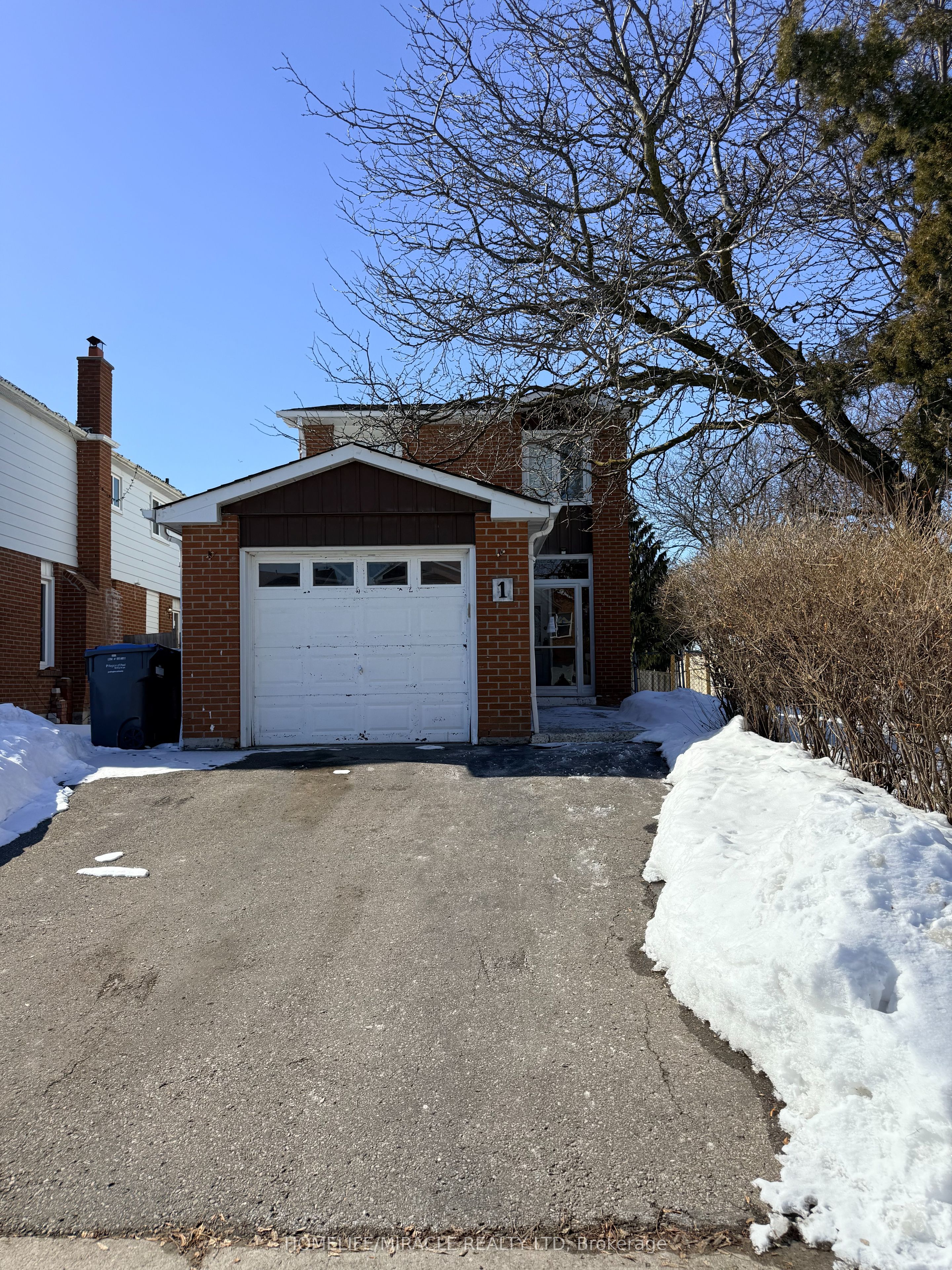 1 Hudson Drive, Brampton, ON, L6Y 2N6