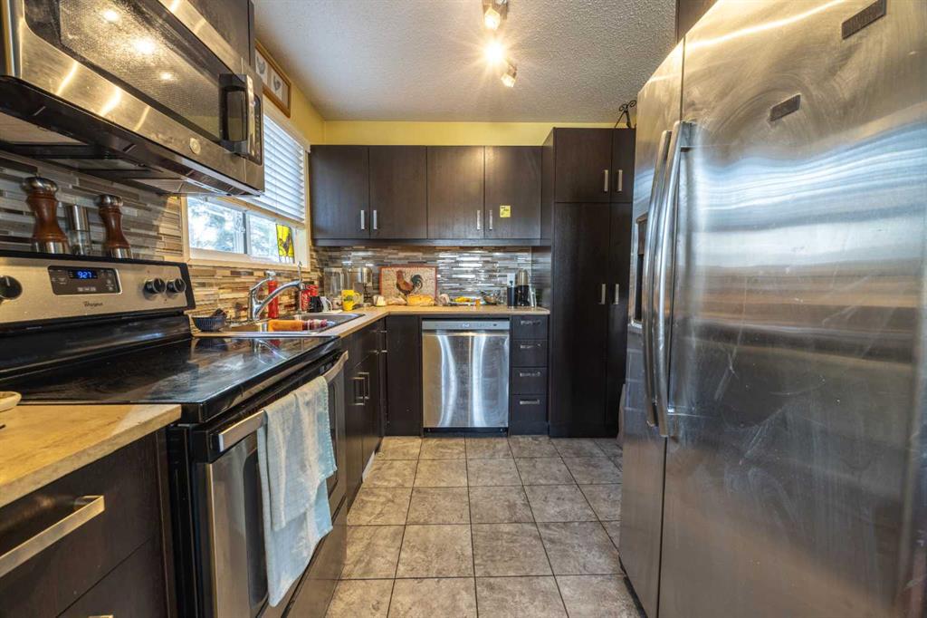 Additional image 5 of 1206 Allen Street SE, Airdrie, AB, T4B 1B6