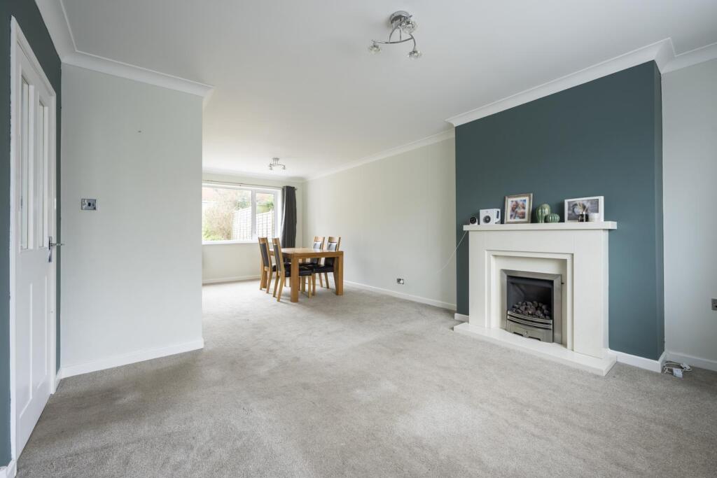 Birchfield Close, Halesowen, B63 4LJ photo 3