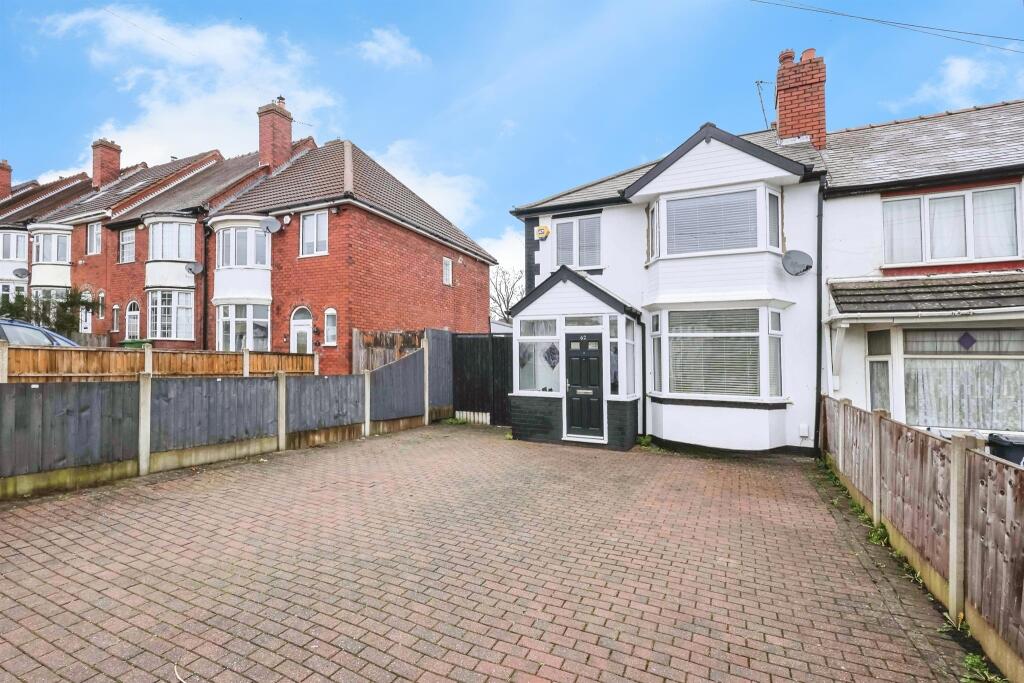Uplands Avenue, Rowley Regis