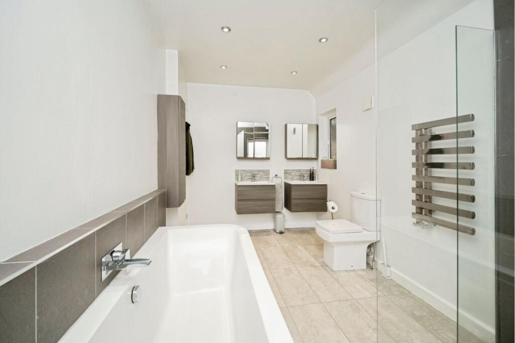 Additional image 19 of Hazeloak Road, Solihull, B90