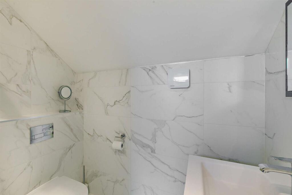 Additional image 39 of Lemon Hill, Wootton Wawen, B95