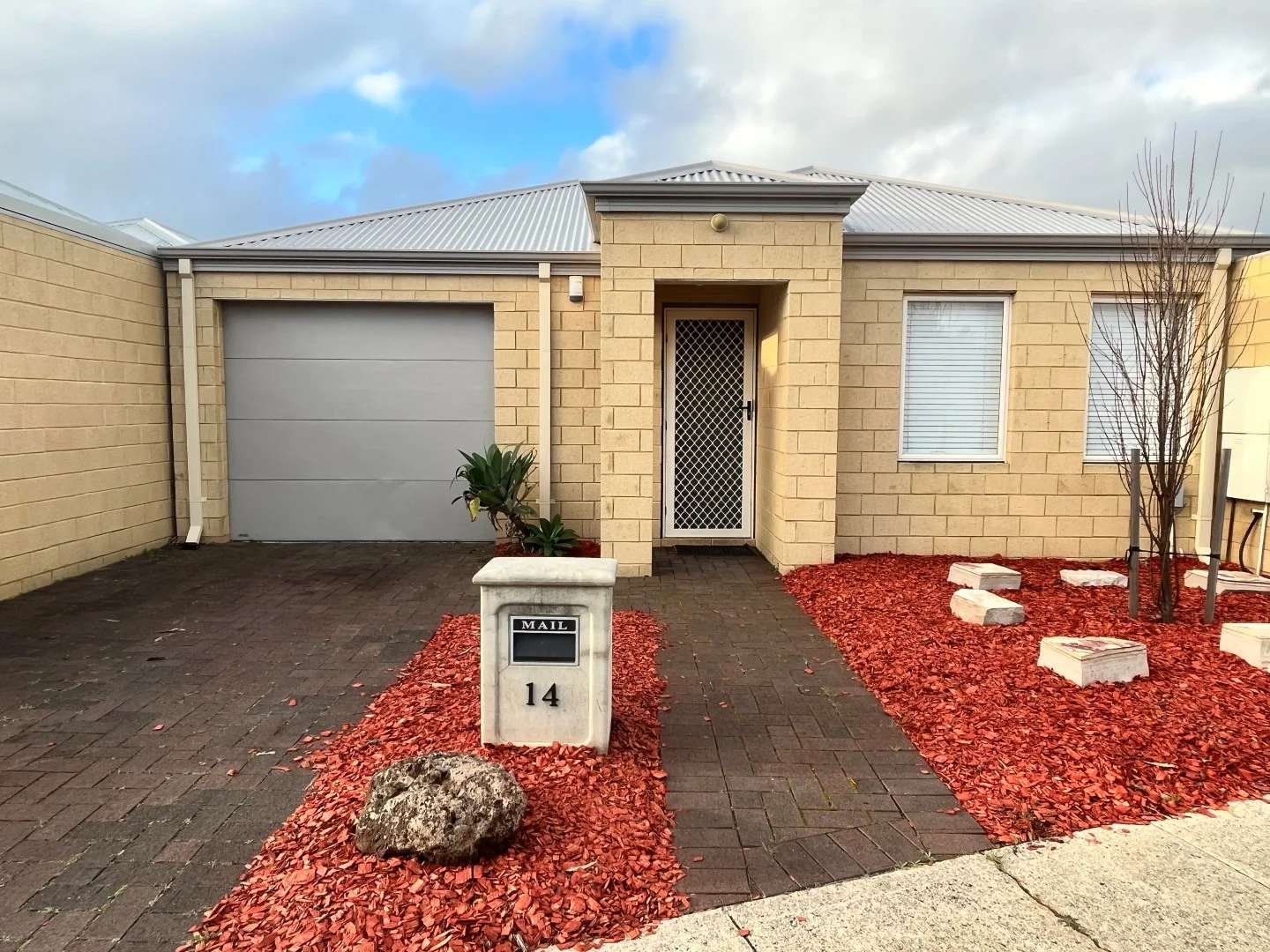 14 Henry Street, Midland WA 6056