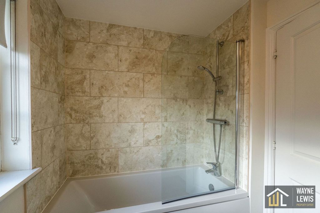 Additional image 10 of 3 bed detached house for saleKingfisher Way, Penallta, Hengoed CF82