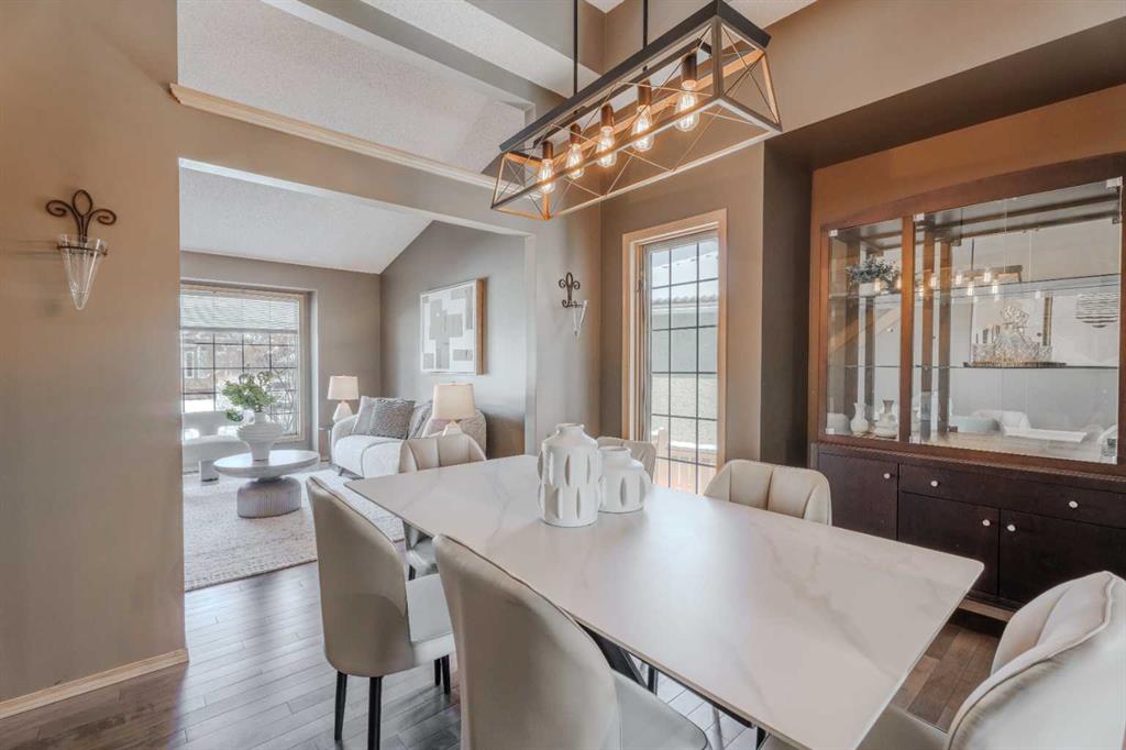 Additional image 6 of 135 Canterbury Court SW, Calgary, AB, T2W6C1