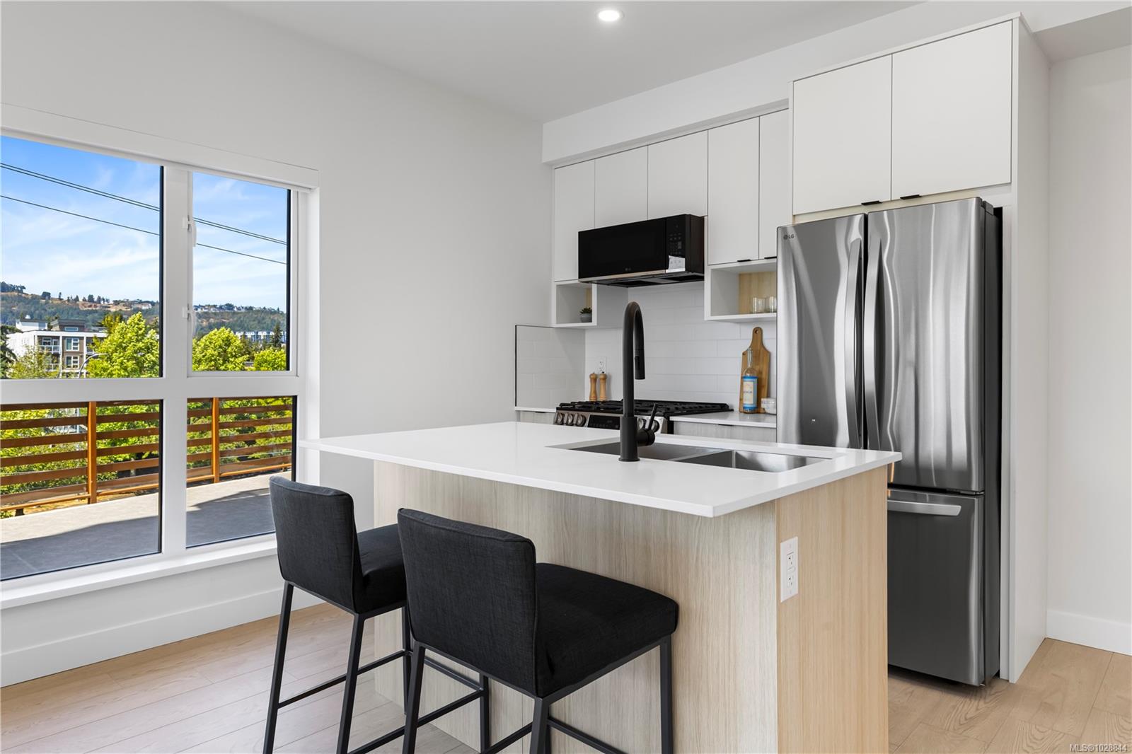 Additional image 4 of 229-2629 Millstream Road, Langford, BC, V9B 3R8