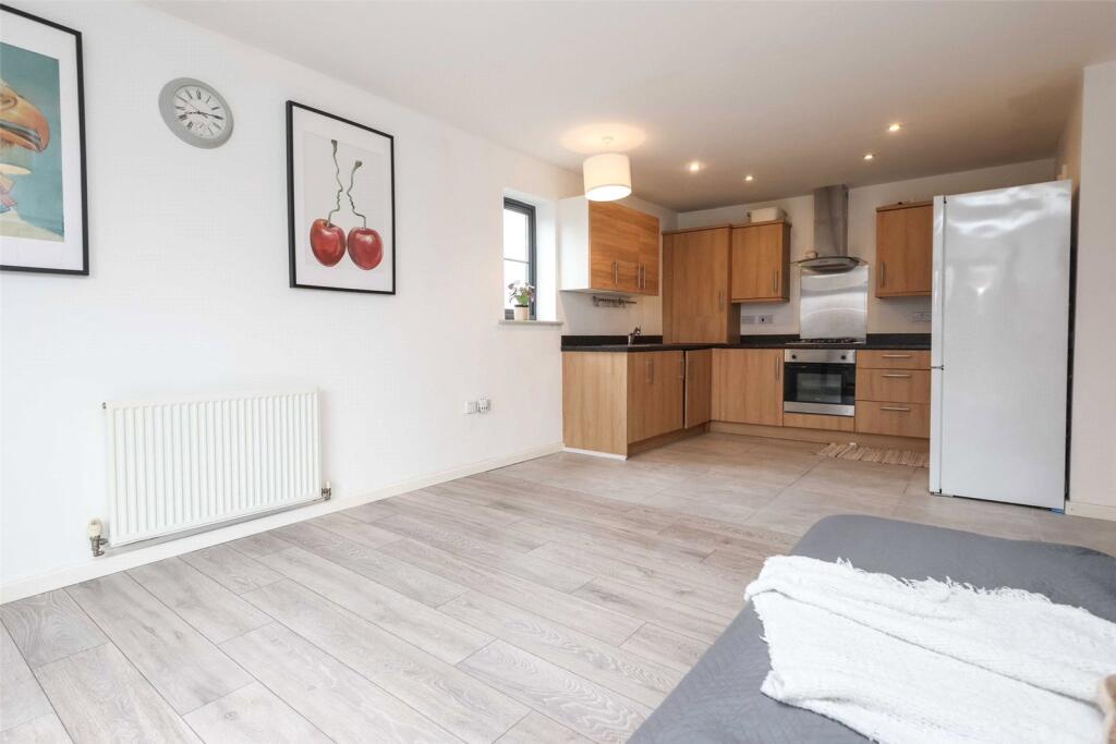 Holly Lane, SMETHWICK, West Midlands, B66 photo 4