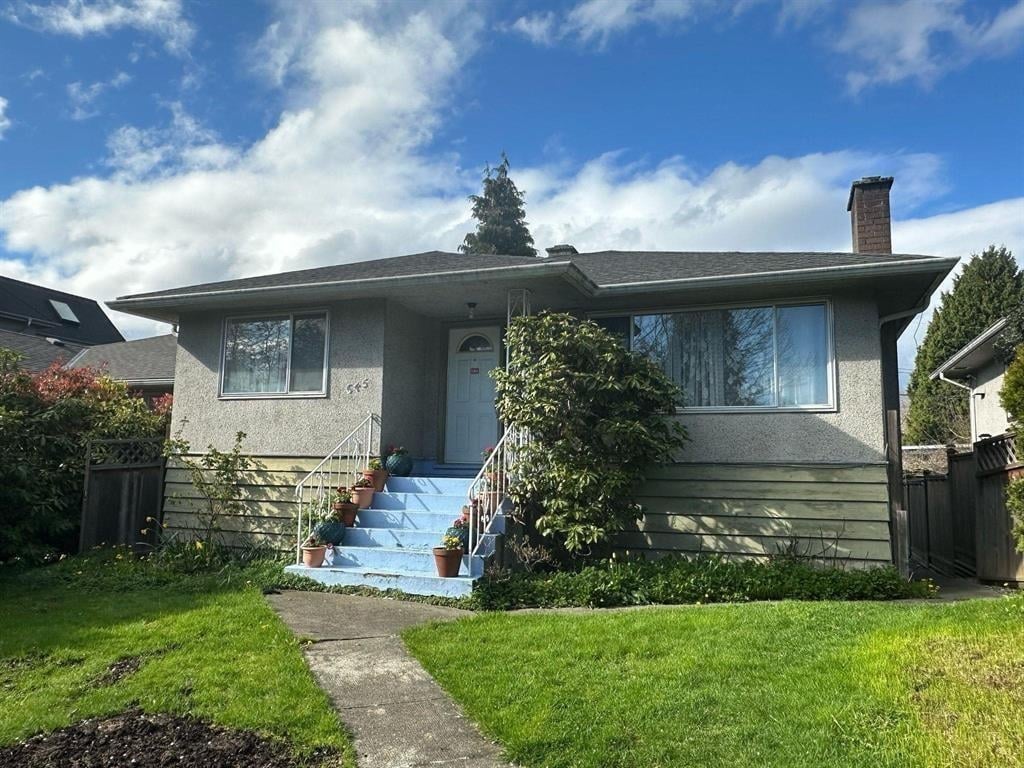 Additional image 2 of 645 27 Avenue E, Vancouver, BC, V5V 2K7