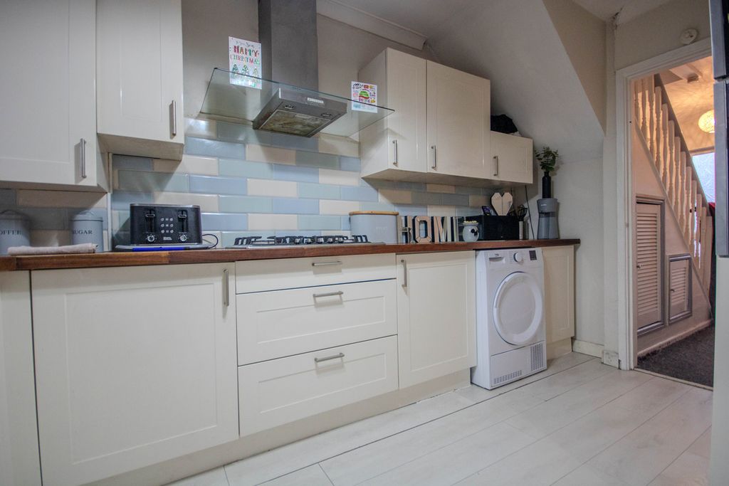 Additional image 8 of 3 bed semi-detached house for saleHengoed Parc, Hengoed CF82