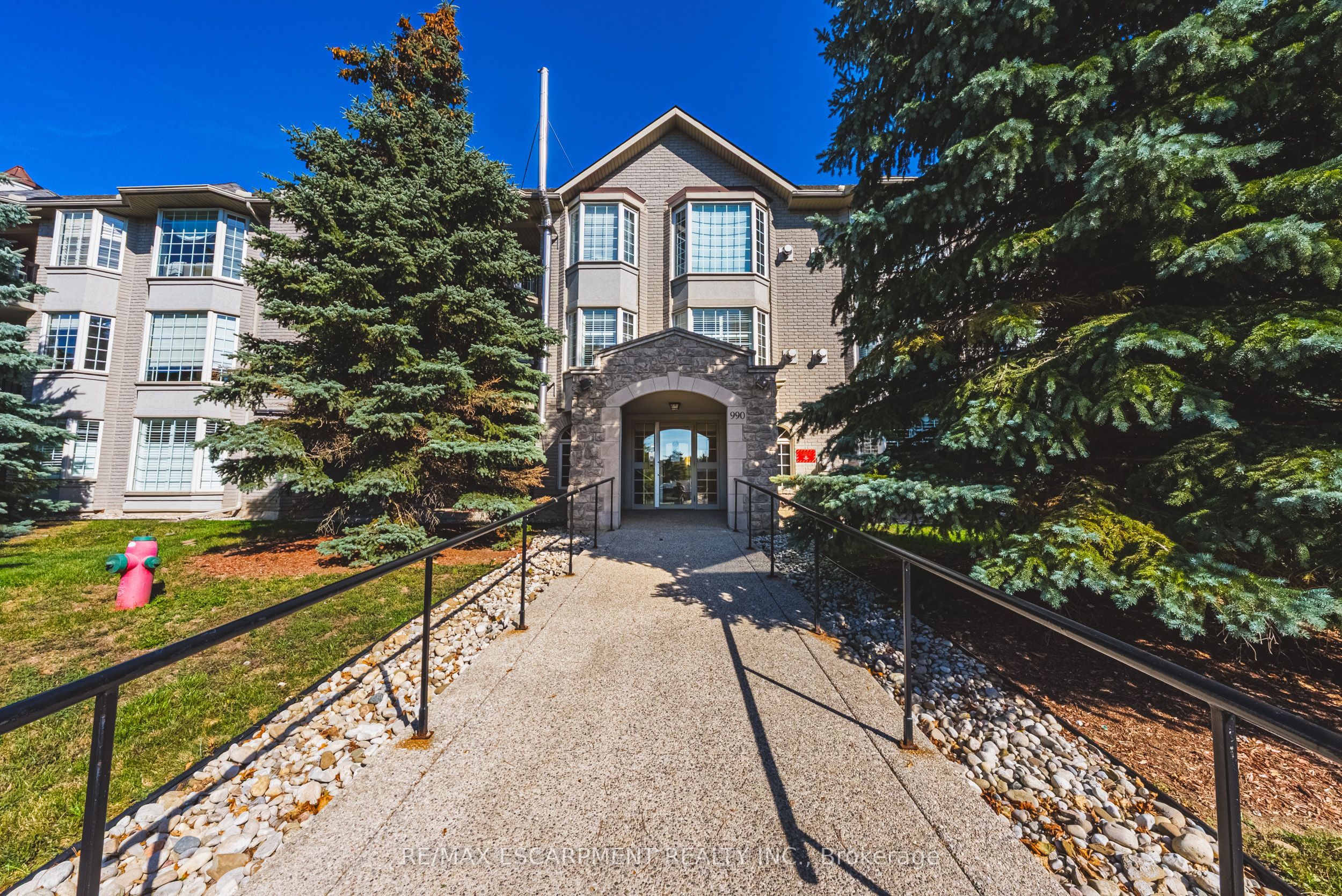 Additional image 3 of 308-990 Golf Links Road, Hamilton, ON, L9K 1J8