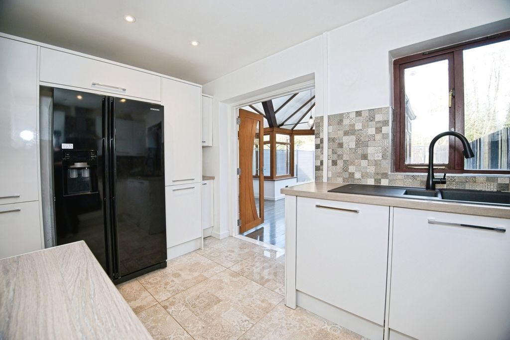 Additional image 6 of 3 bed end terrace house for saleHeol Y Ddol, Caerphilly CF83