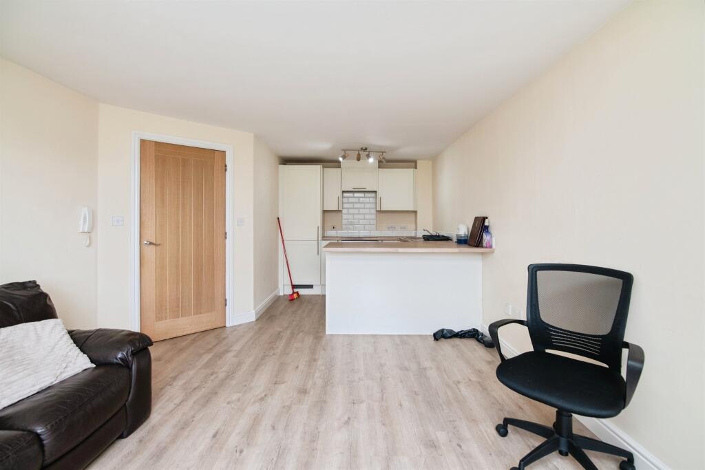 Additional image 4 of Regent Street, Smethwick