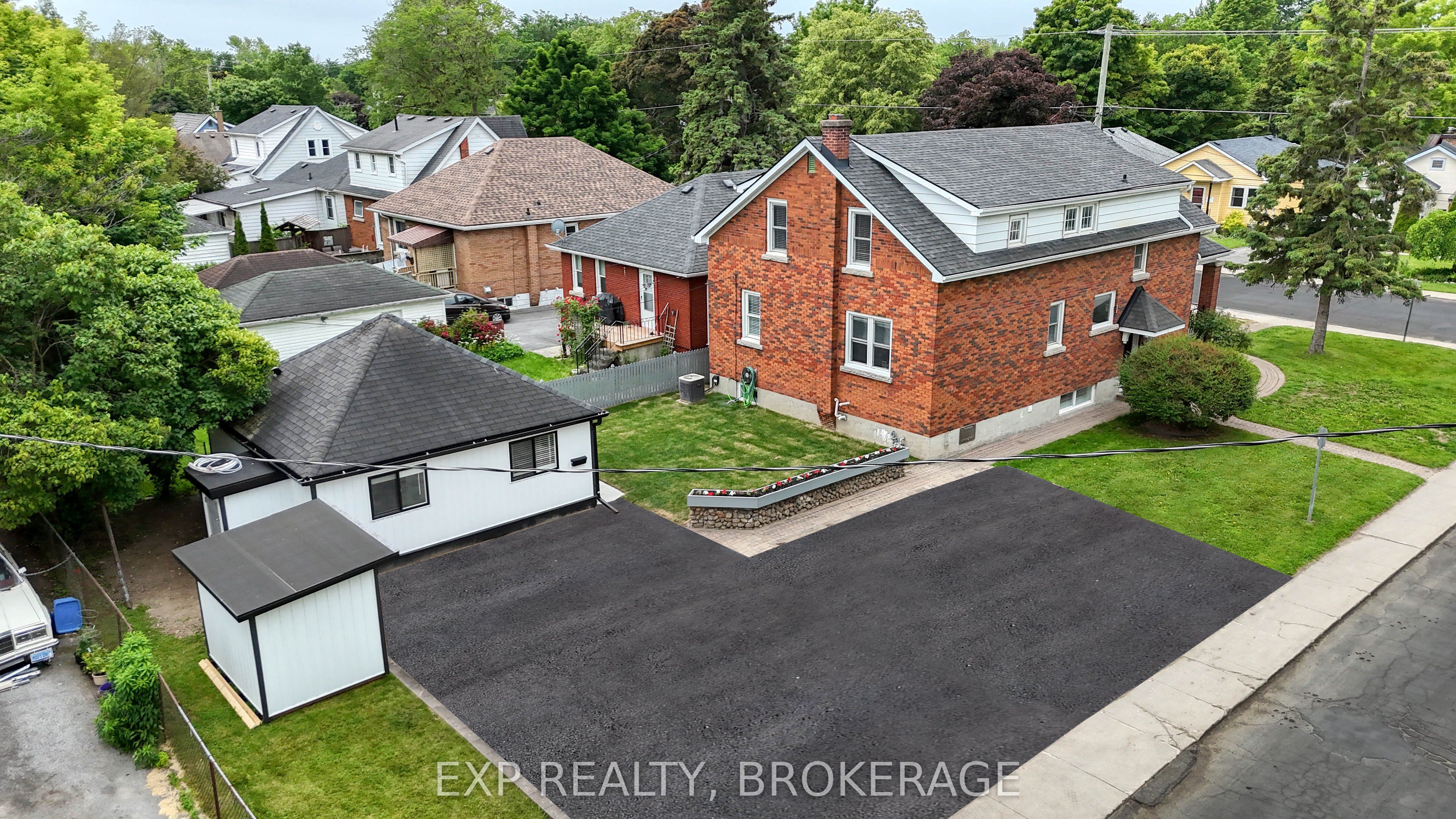 493 College Street, Kingston, ON, K7L 4M8