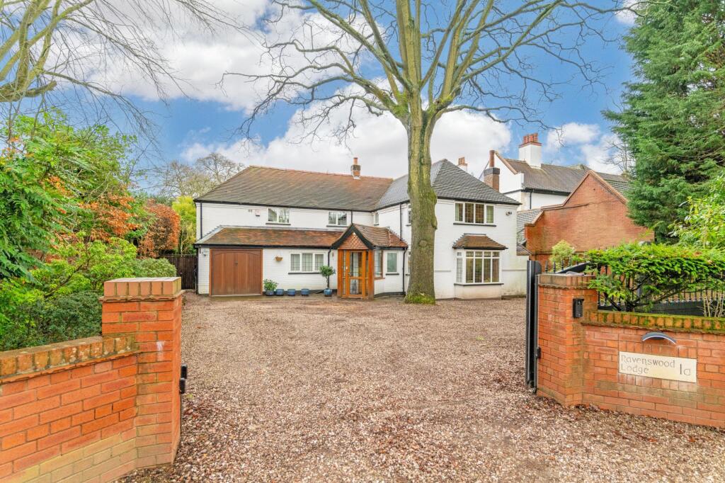 Additional image 43 of Wentworth Road, Four Oaks Estate, B74