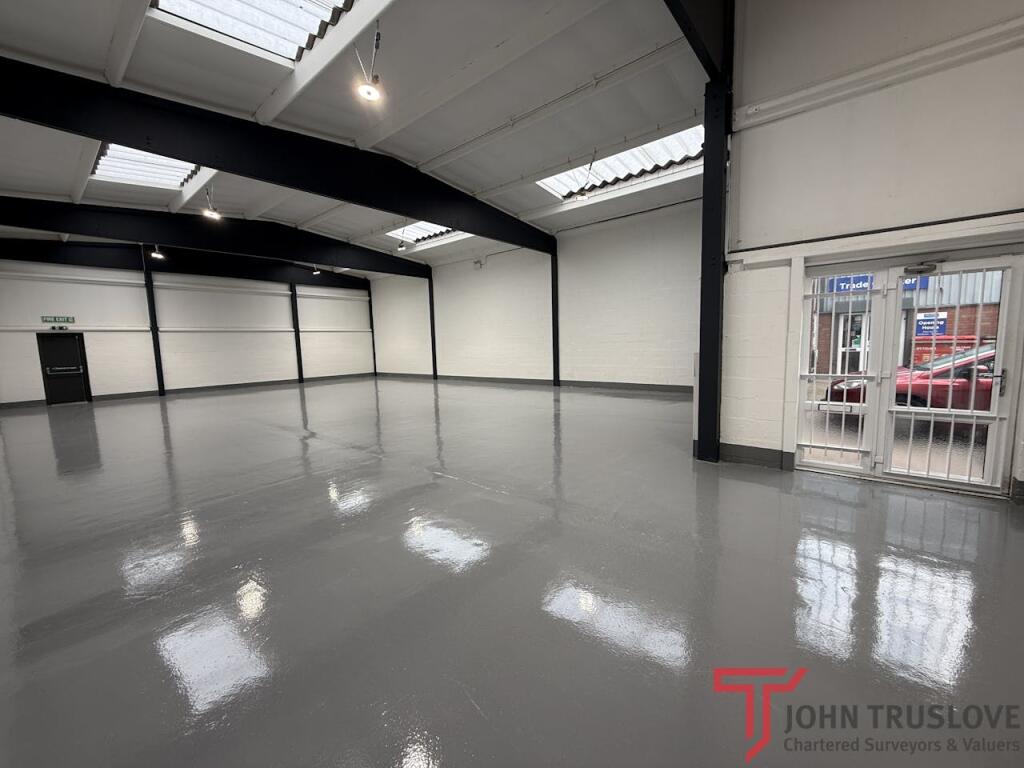 Additional image 3 of Unit 3, Aston Fields Industrial Estate, Bromsgrove, B60 3EX