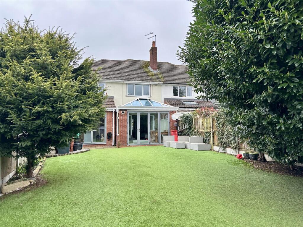 Additional image 19 of Huntingtree Road, Halesowen