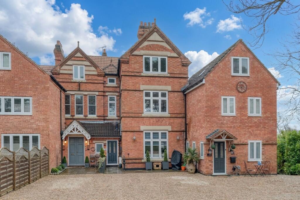 Torrs Close, Redditch, B97