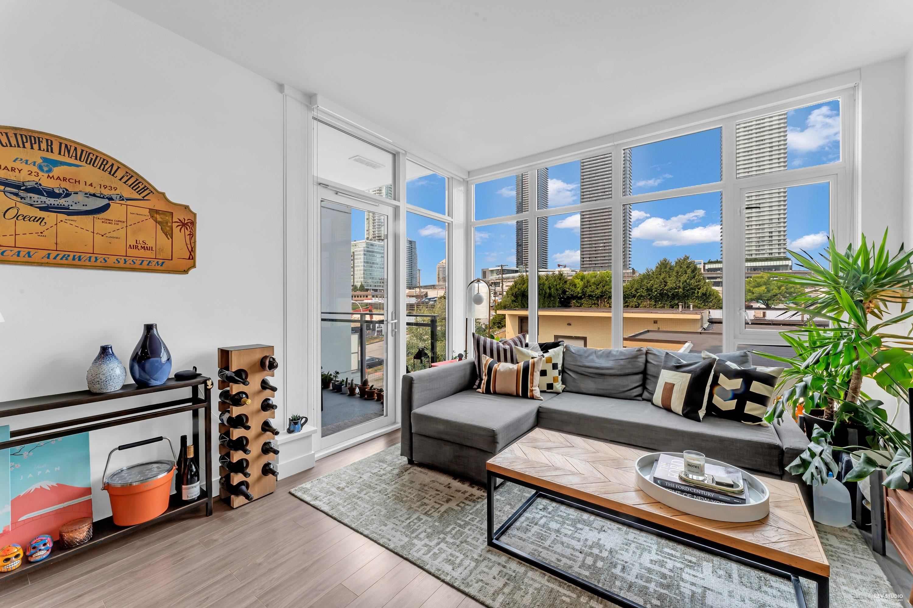 Additional image 4 of 407-2288 Alpha Avenue, Burnaby, BC, V5C 0L9