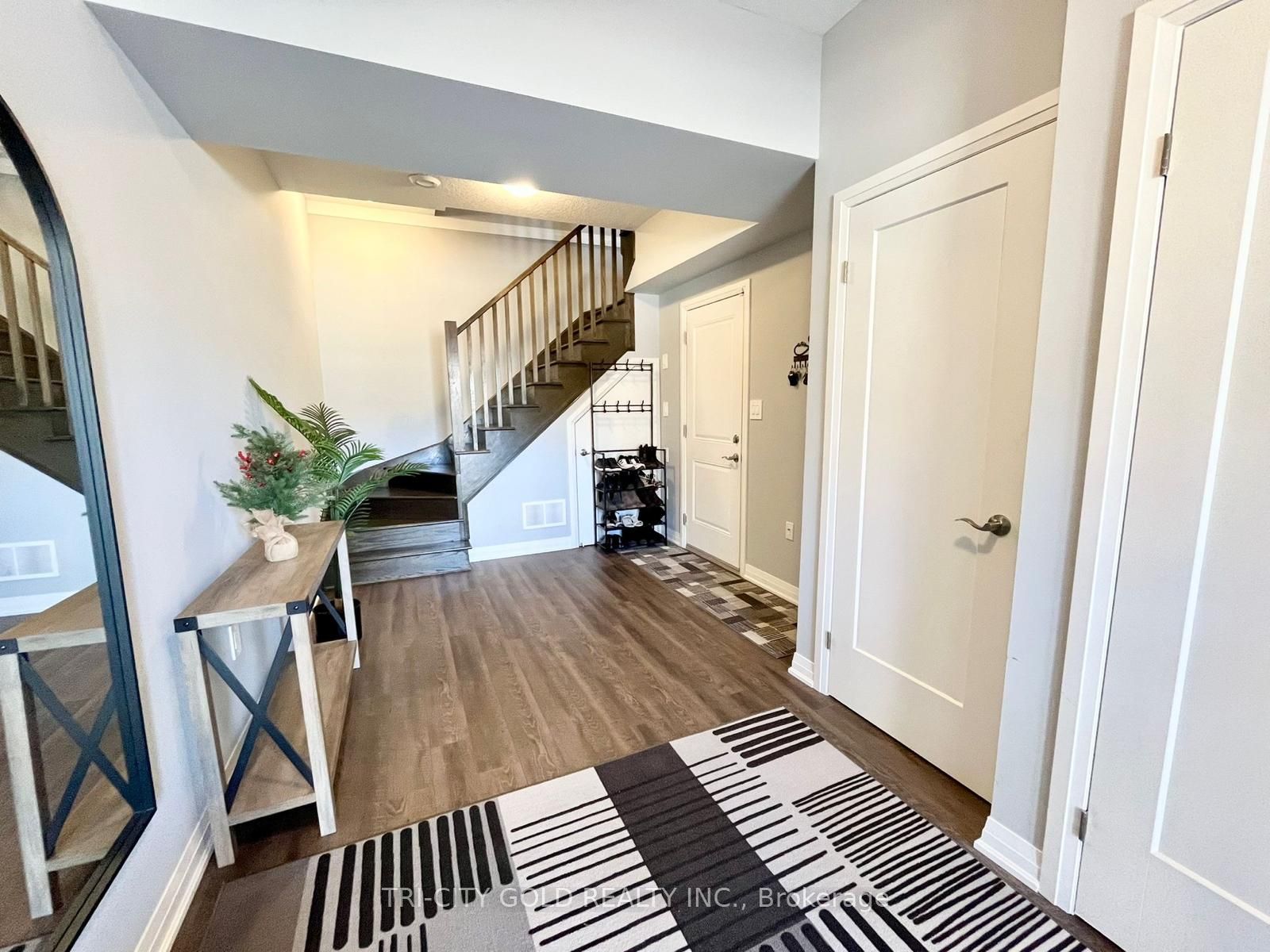 Additional image 4 of 22 Waterlily Way, Hamilton, ON, L0R 1P0