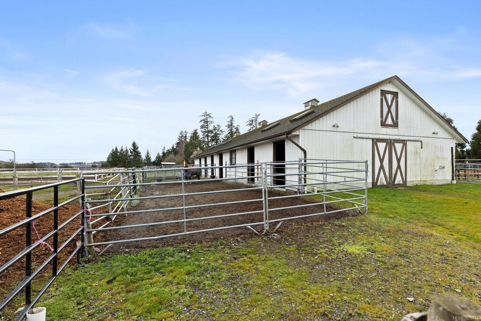 Additional image 5 of 1584 White Road, Central Saanich, BC, V8M 1S8