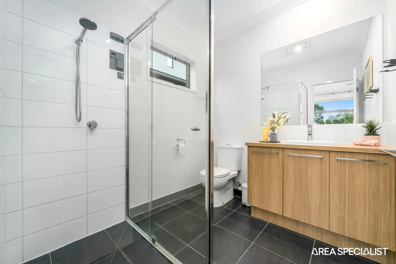 Additional image 10 of 4 Springside Drive, Cranbourne West VIC 3977