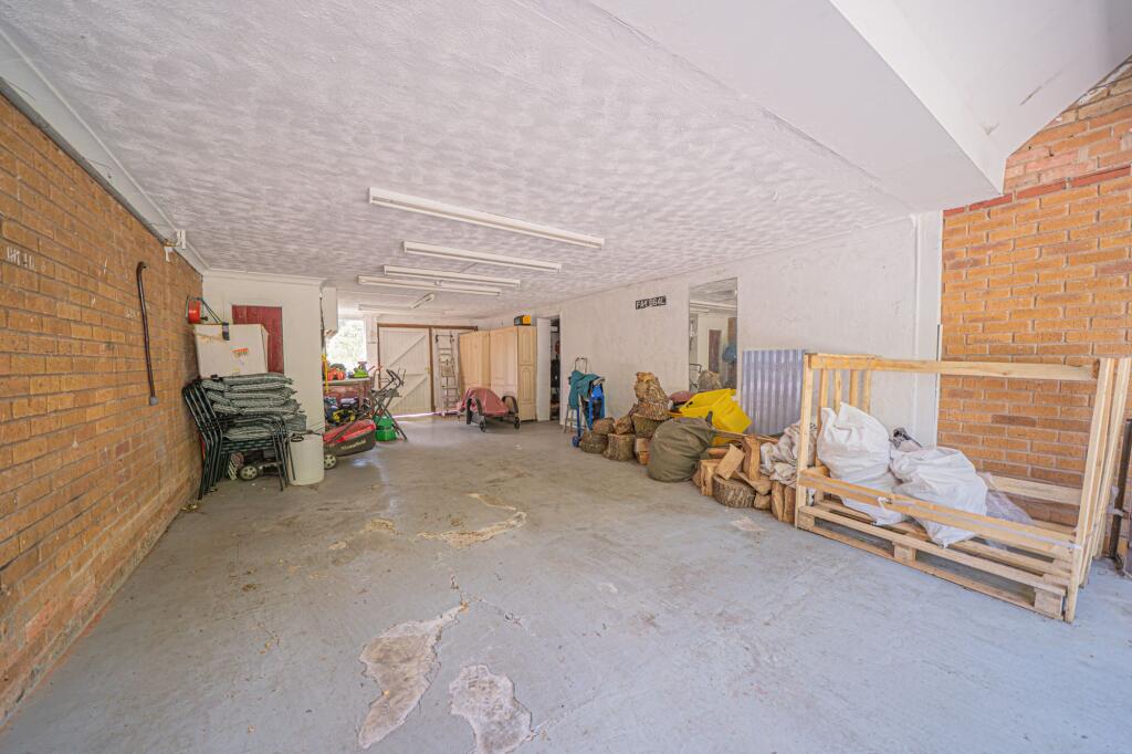 Additional image 28 of Birchy Close, Shirley, B90