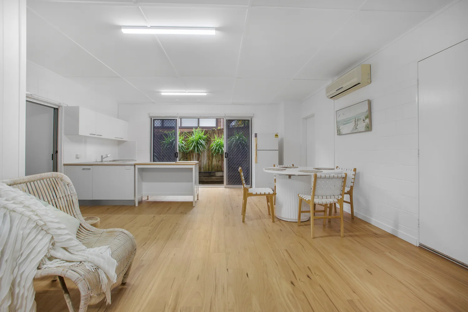 34 Yakola Parade, Alexandra Headland QLD 4572