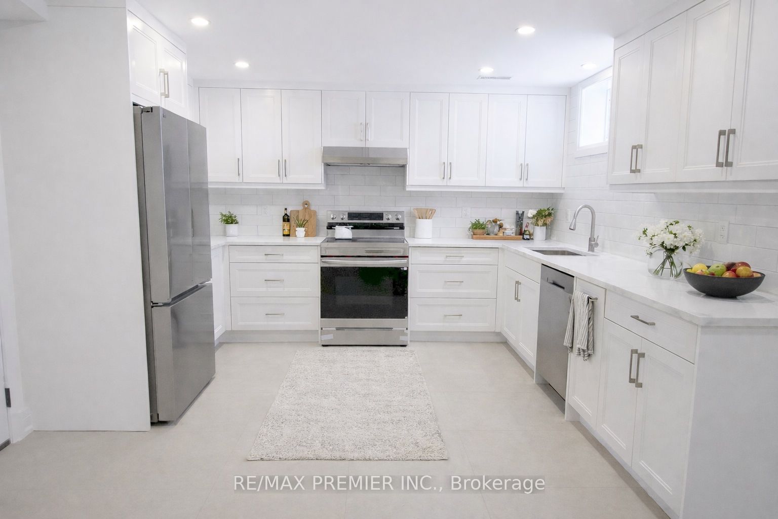 115 Mapes Avenue, Vaughan, ON, L4L 8R9