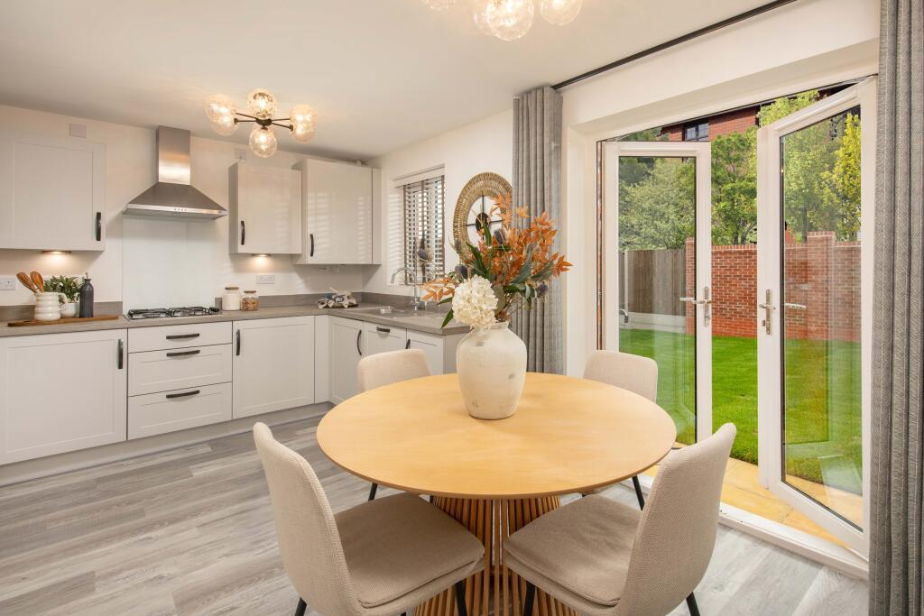 Hither Green Lane, Redditch, Worcestershire, 
B98 9BN photo 3