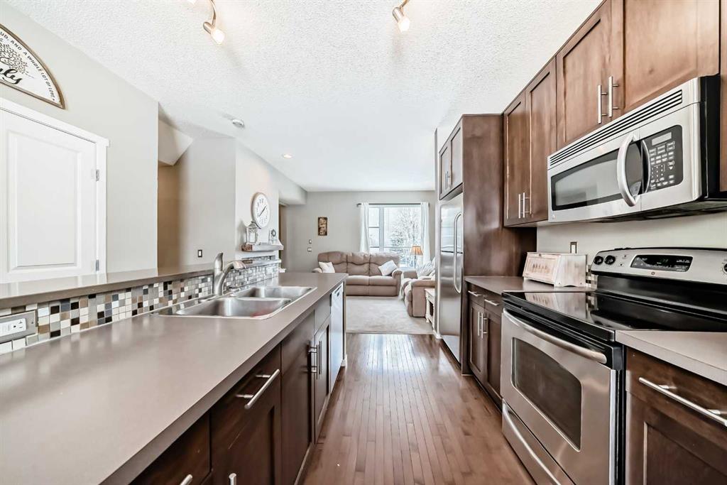 Additional image 6 of 63 Chapalina Square SE, Calgary, AB, T2X 0L5