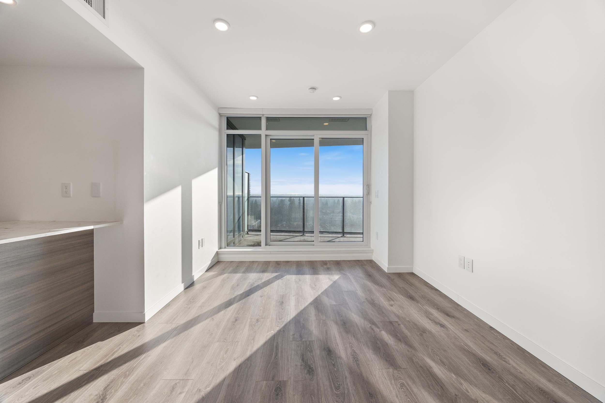 Additional image 4 of 1804-10333 133 Street, Surrey, BC, V3T 0V1