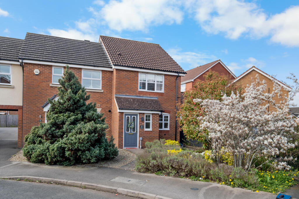 Vale Grove, Bromsgrove B60 3GE