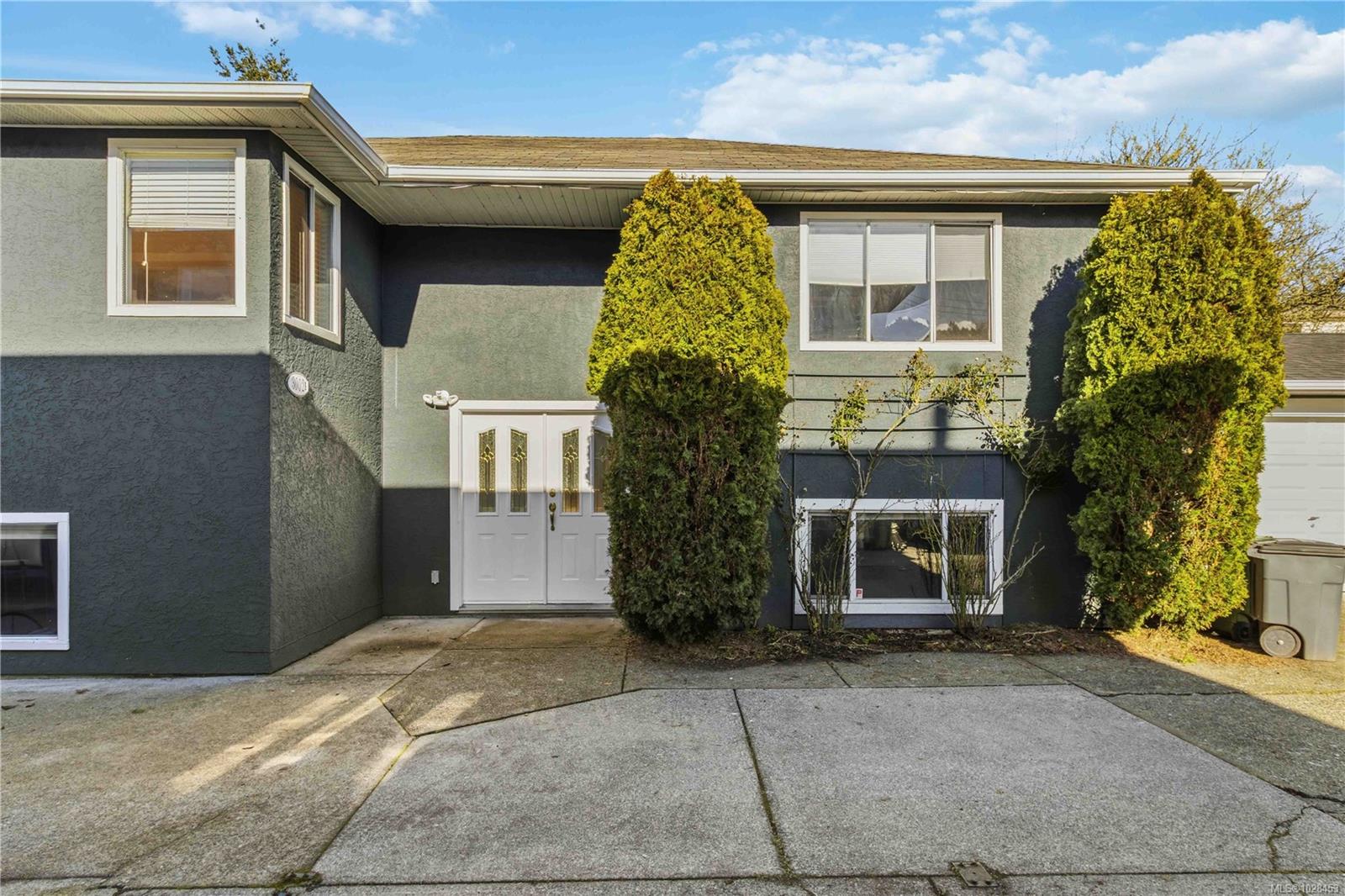 Additional image 5 of B-3002 Cedar Hill Road, Victoria, BC, V8T 3J3