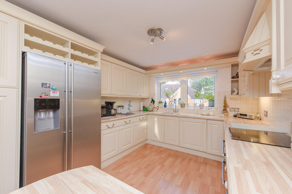 Additional image 6 of 15 Lakeside, Little Aston, Sutton Coldfield, B74 3BJ