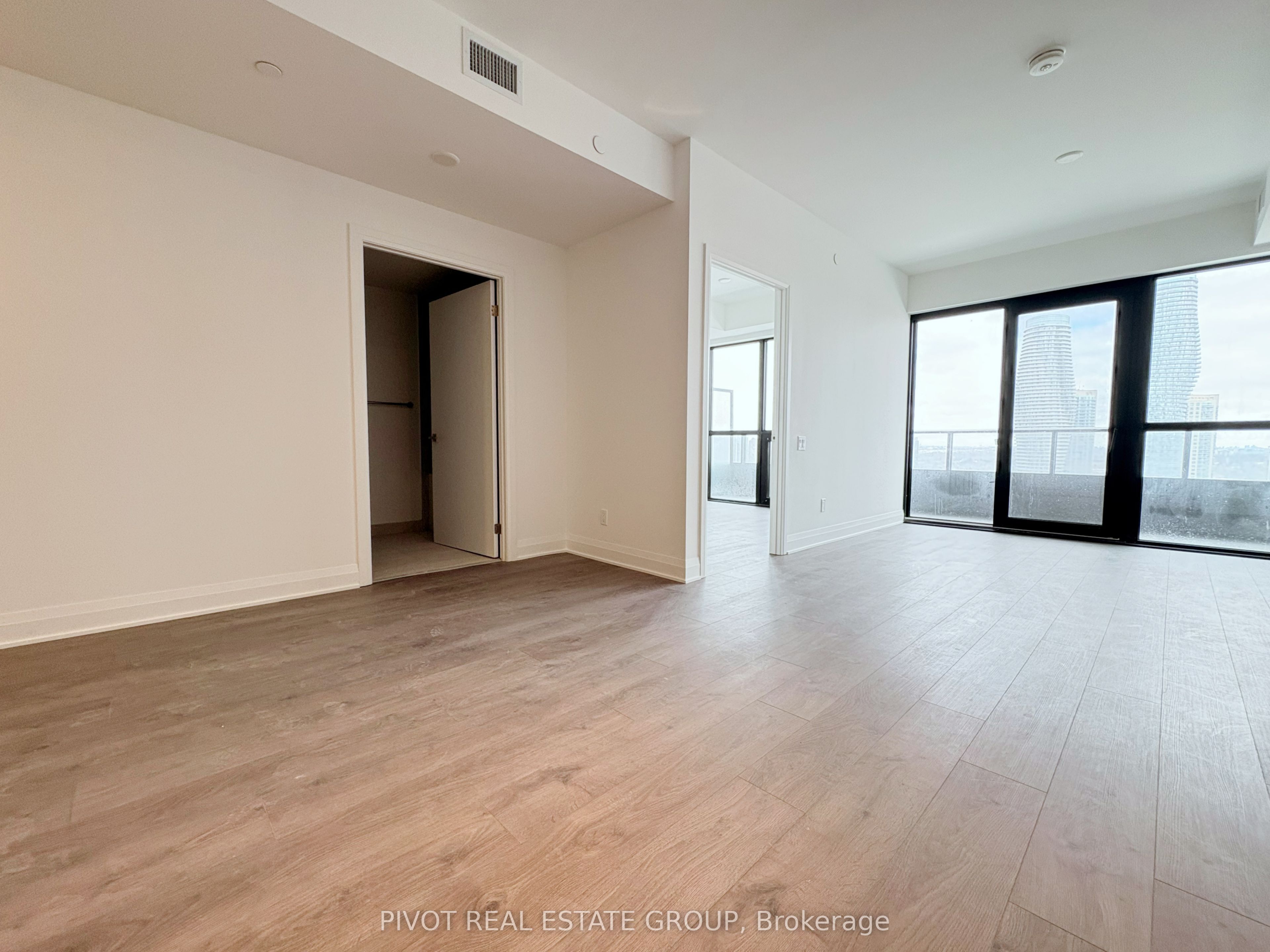 Additional image 4 of 1511-2 Erskine Road, Mississauga, ON, L5B 0S1