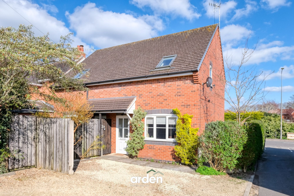 Walton Road, Bromsgrove, B61