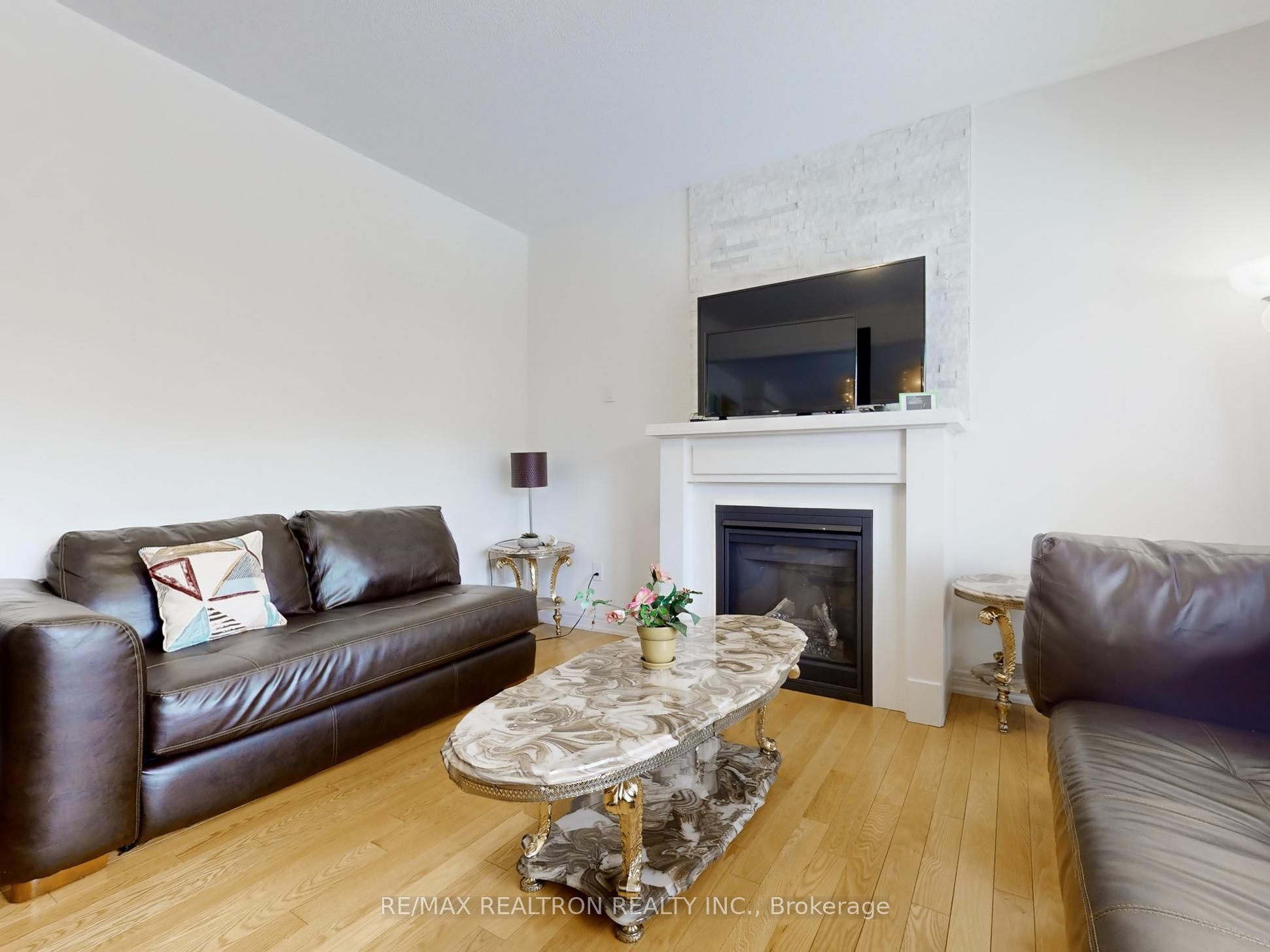 Additional image 5 of Upper-22 Pietrowski Drive, Georgina, ON, L4P 0J7