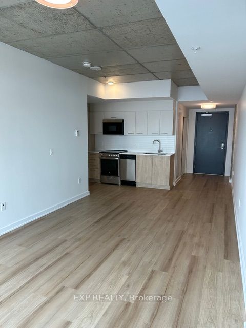 Additional image 2 of 301-36 Robinson Avenue, Ottawa, ON, K1S 8N8