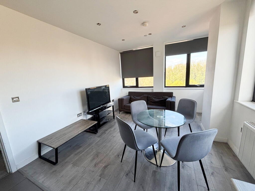 406 Knights House, The Parade , Sutton Coldfield, B72 1QB photo 3