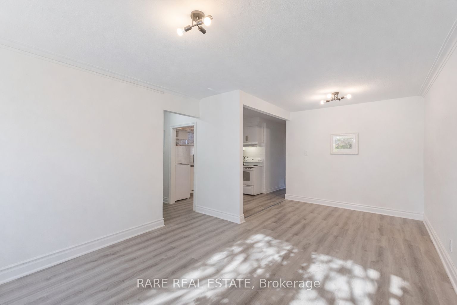 Additional image 5 of 2-352 Hopewell Avenue, Toronto, ON, M6E 2S2