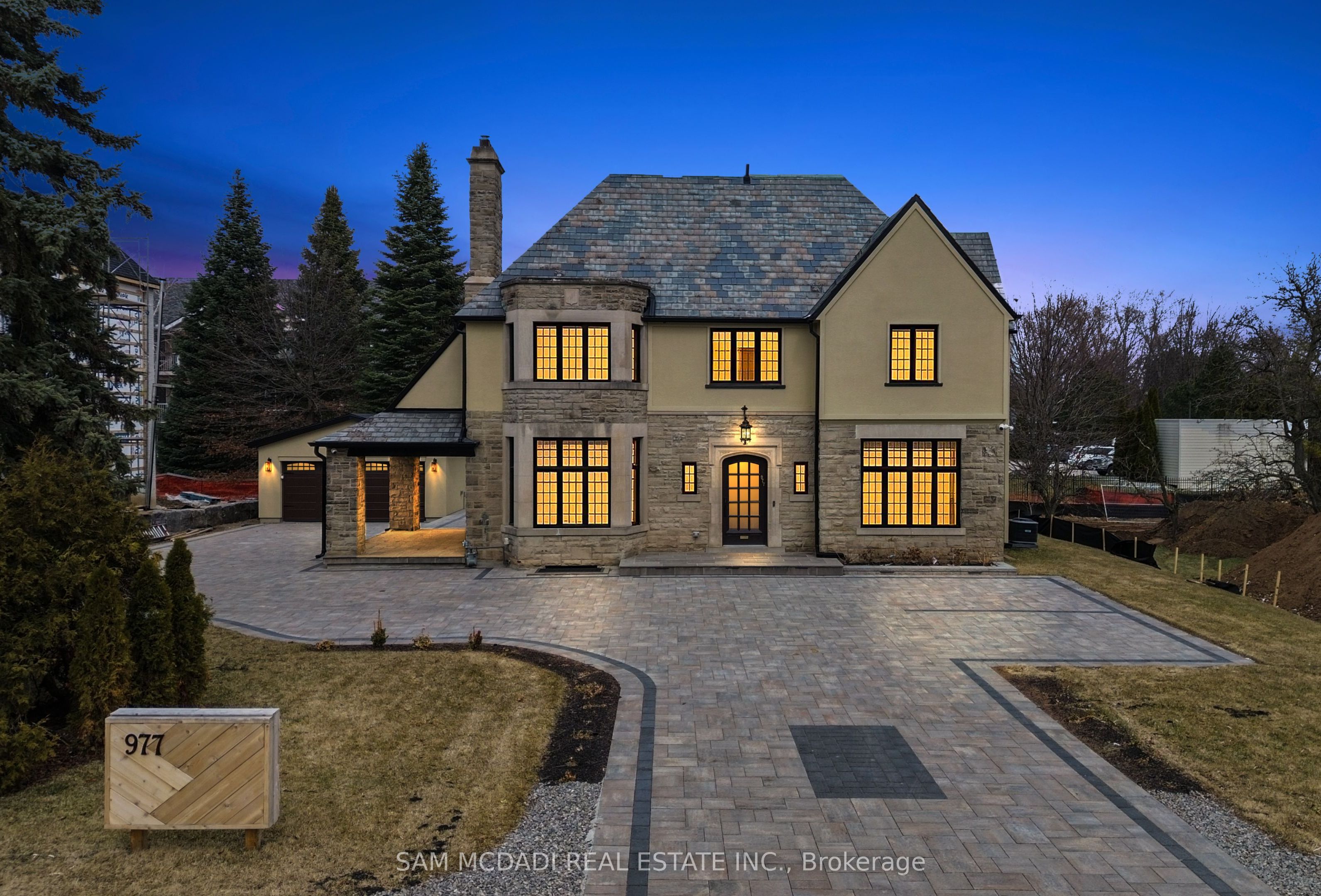 Additional image 2 of 977 Unsworth Avenue, Burlington, ON, L7T 1R2