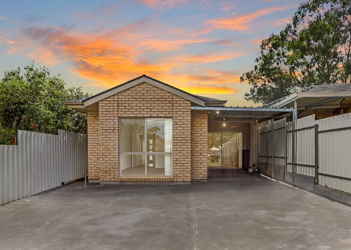 10 Bank Crescent, St Agnes SA 5097