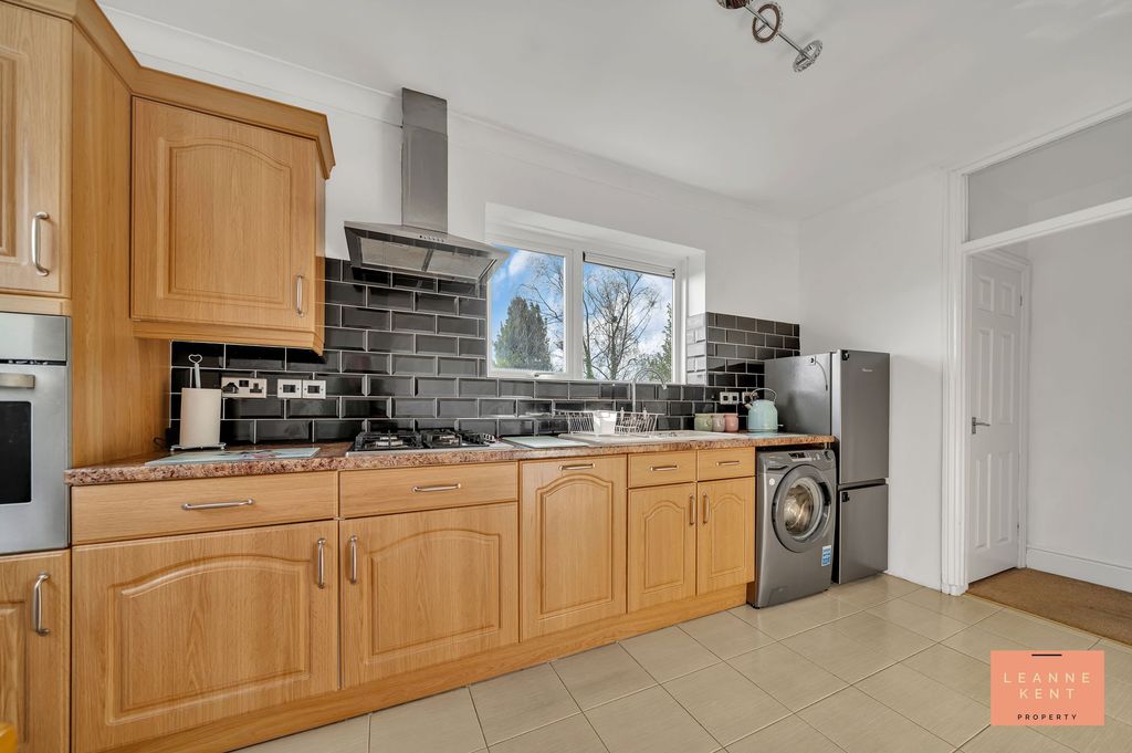 Additional image 13 of 2 bed flat for saleTempleton Avenue, Llanishen CF14